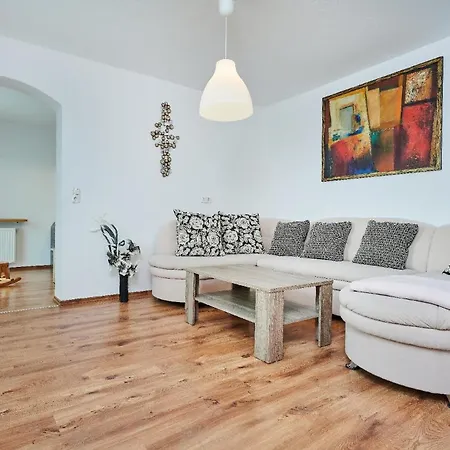 Ferienhaus In Mit Bergblick *